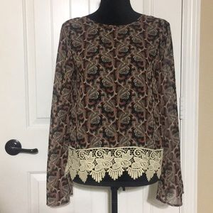 Rue 21  paisley long sleeve shirt
